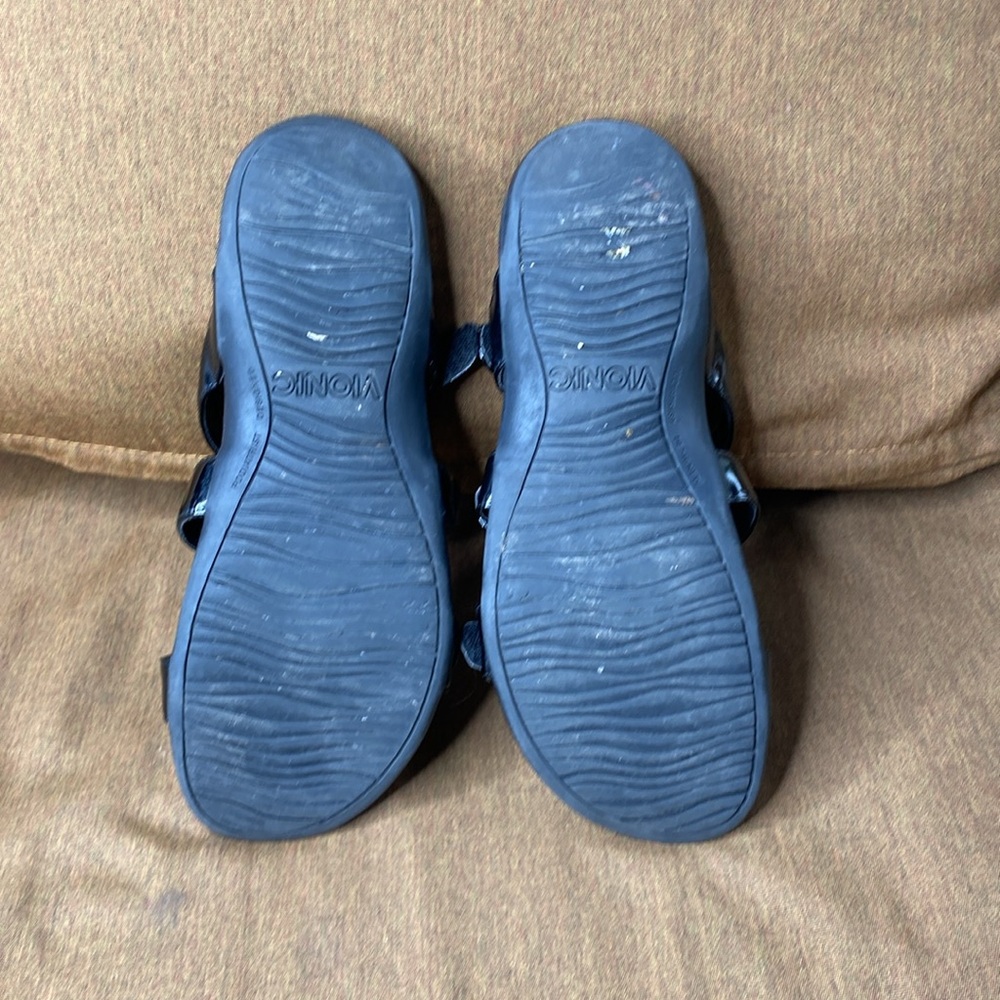 Vionic Adjustable Slide Sandals Misa Size 10 - image 6